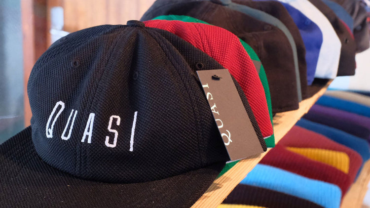 Caps
